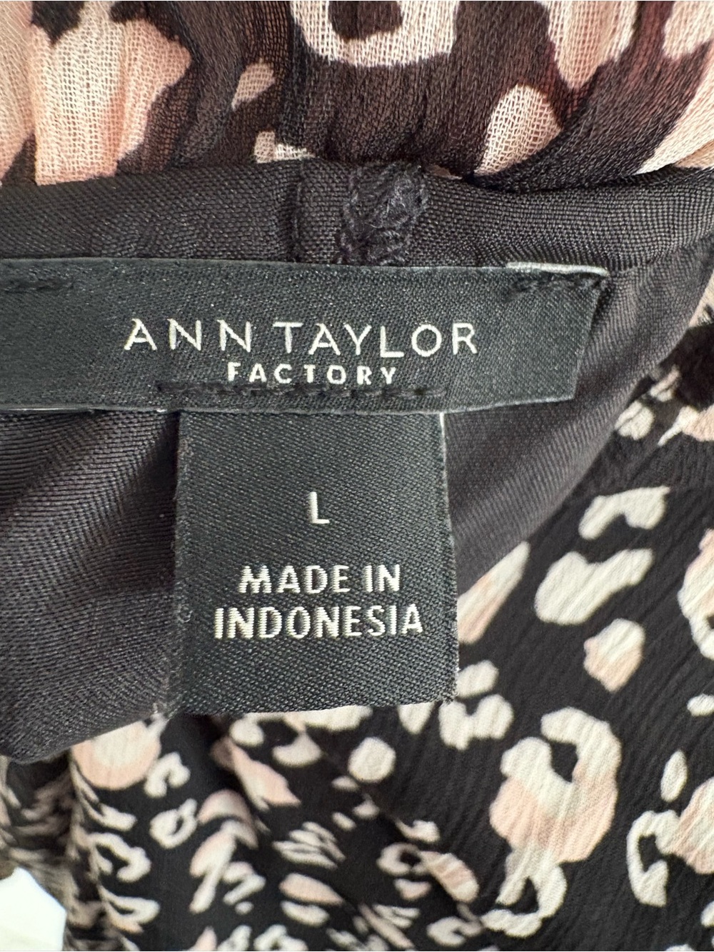 Ann Taylor Factory Black Mini Dress with Blush Floral Print - Picture 4 of 4